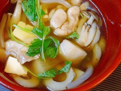 そろそろ汁物がイイ季節！「鶏けんちん汁」